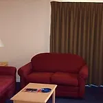 La Renaissance Suites