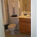 La Renaissance Suites